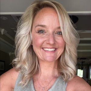 Meet your Posher, Krystle